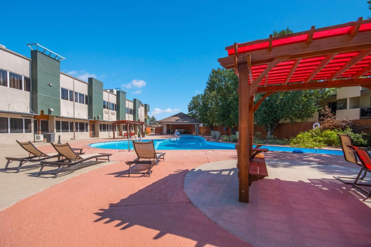 Surestay Plus By Best Western Lawton Exterior foto